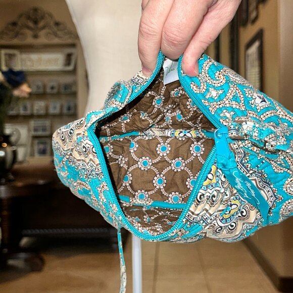 Vera Bradley*Frannie*Various Patterns - Picture 9 of 10